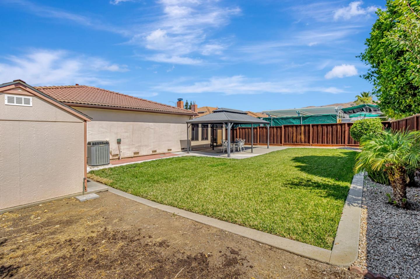 Detail Gallery Image 32 of 38 For 2850 Glen Heather Dr, San Jose,  CA 95133 - 3 Beds | 2 Baths