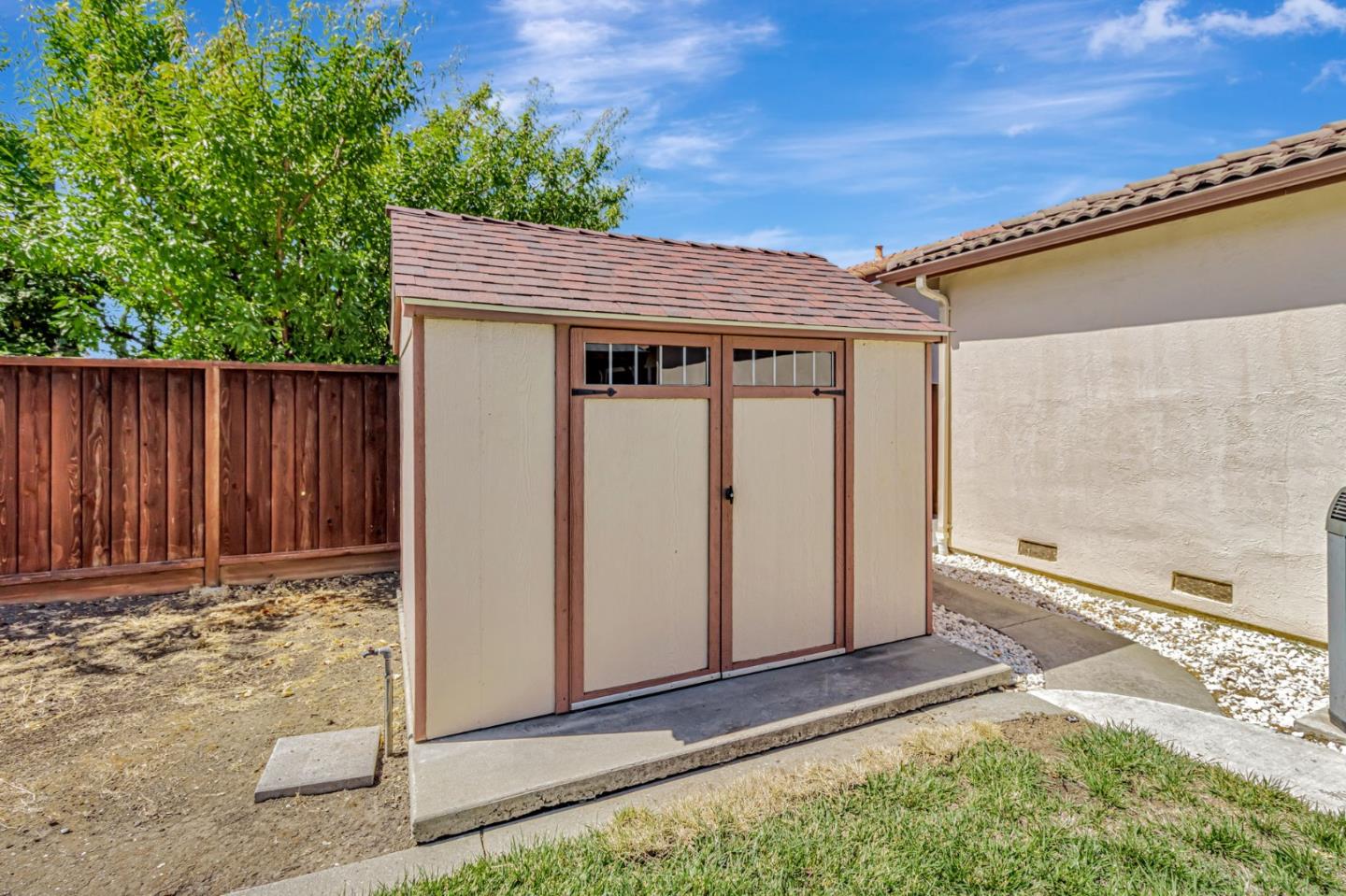 Detail Gallery Image 34 of 38 For 2850 Glen Heather Dr, San Jose,  CA 95133 - 3 Beds | 2 Baths
