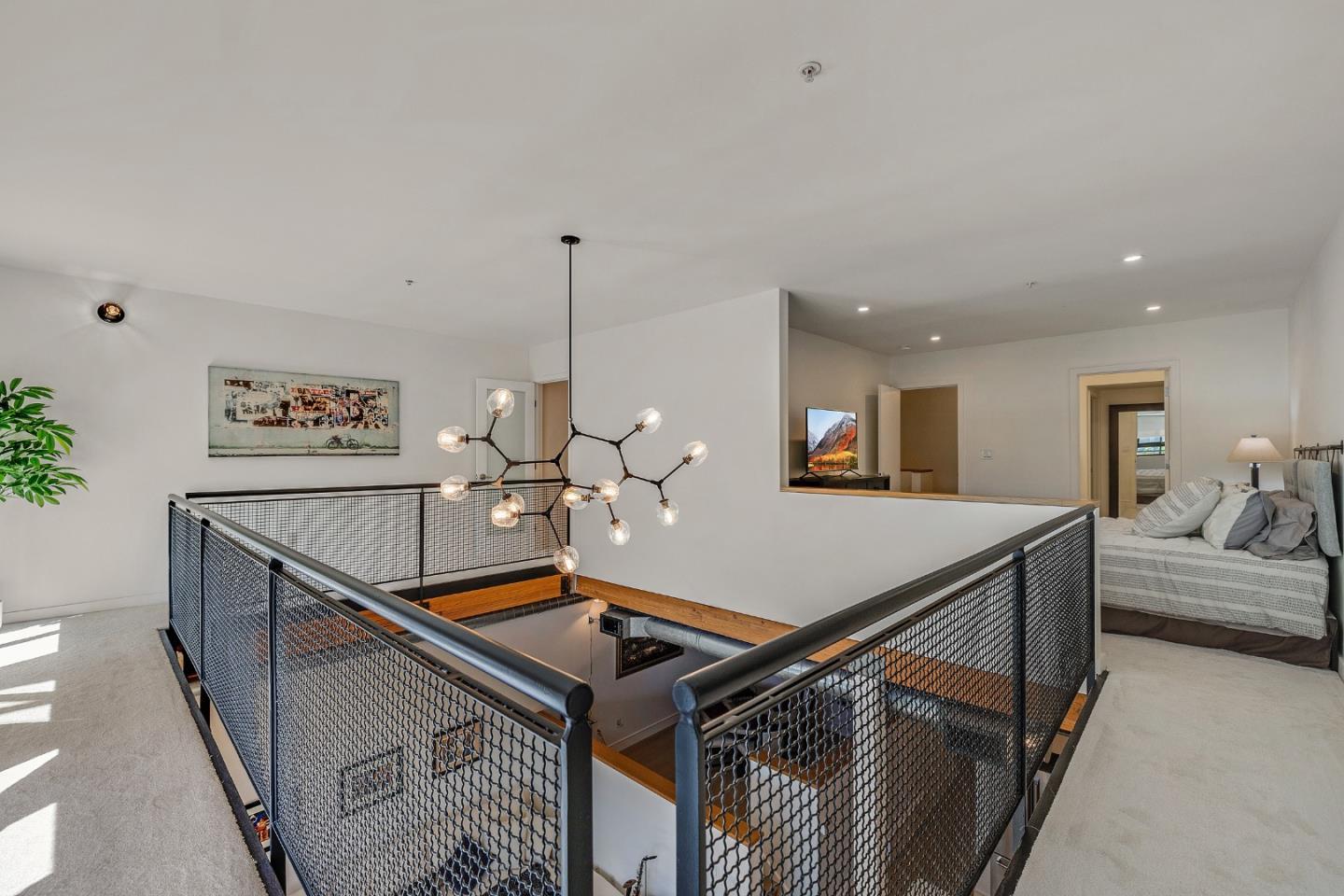 Detail Gallery Image 27 of 28 For 333 Santana Row #224,  San Jose,  CA 95128 - 2 Beds | 2/1 Baths