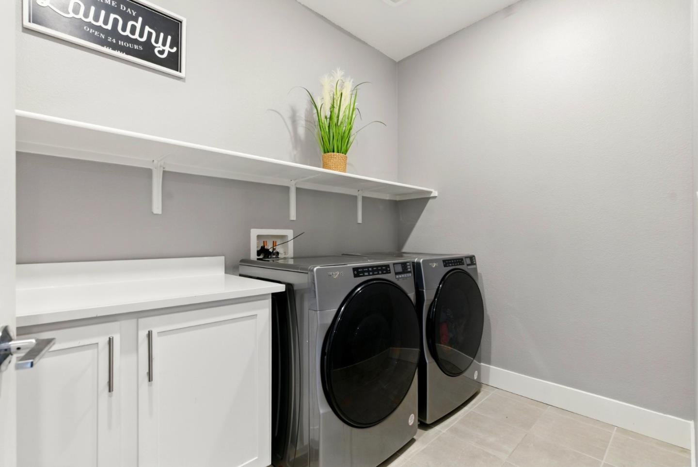 Detail Gallery Image 27 of 38 For 5758 Tournament Ct, Tracy,  CA 95377 - 4 Beds | 3 Baths