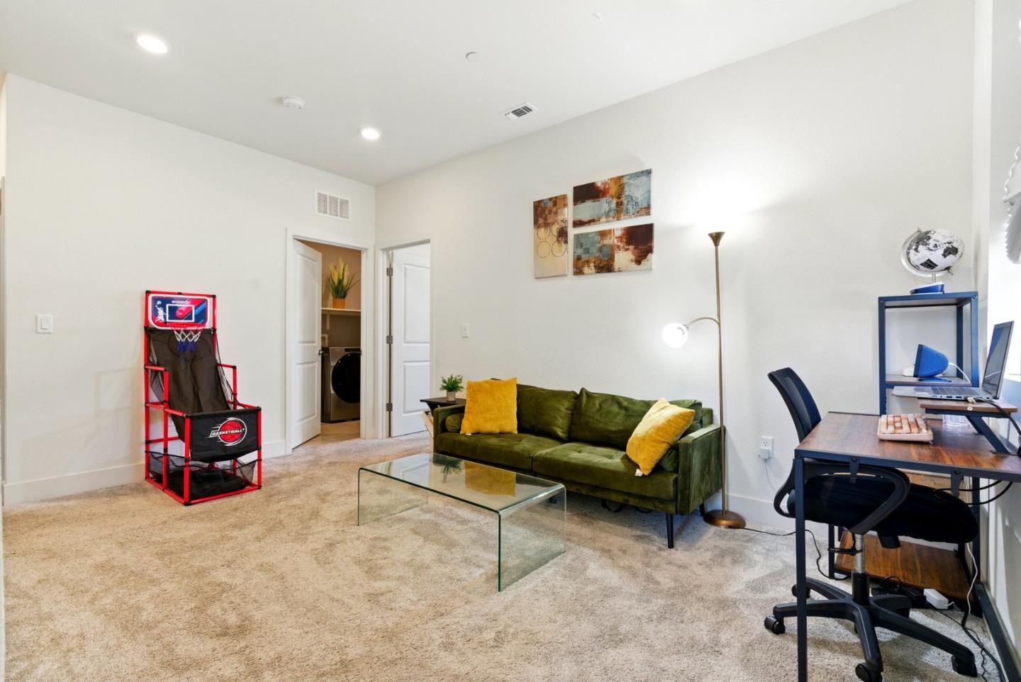 Detail Gallery Image 31 of 38 For 5758 Tournament Ct, Tracy,  CA 95377 - 4 Beds | 3 Baths