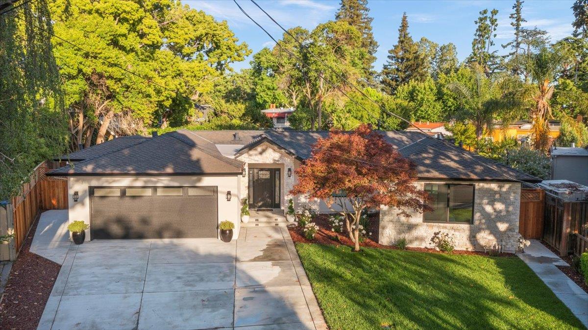 Detail Gallery Image 2 of 69 For 958 Ellis Ave, San Jose,  CA 95125 - 4 Beds | 3/1 Baths
