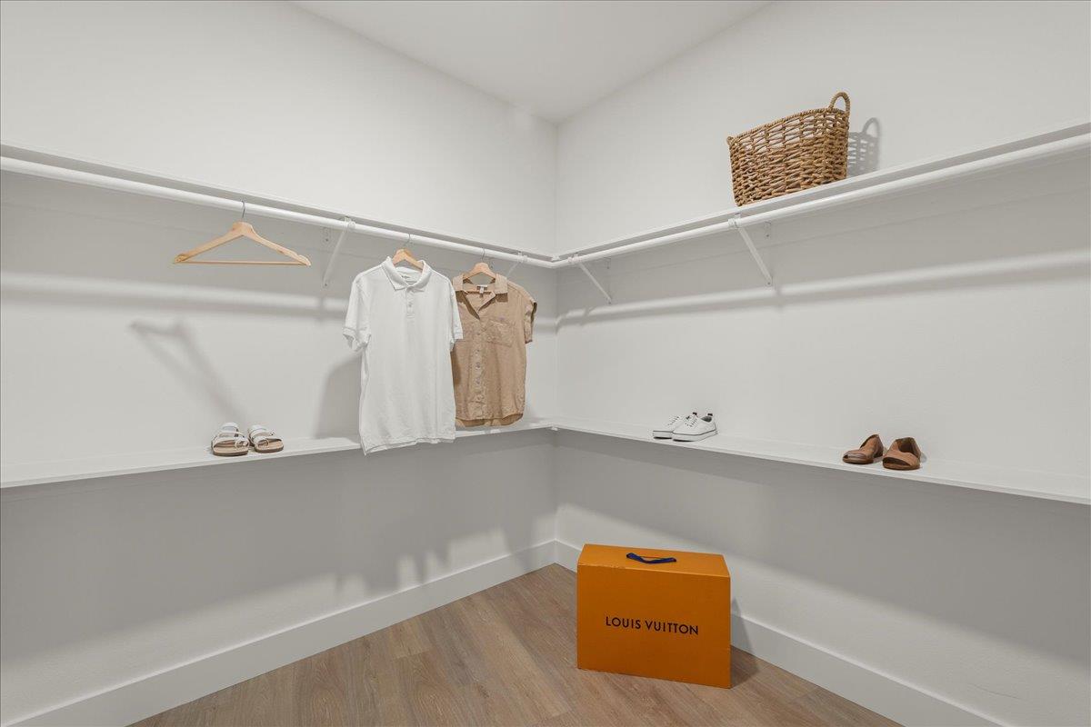 Detail Gallery Image 34 of 69 For 958 Ellis Ave, San Jose,  CA 95125 - 4 Beds | 3/1 Baths