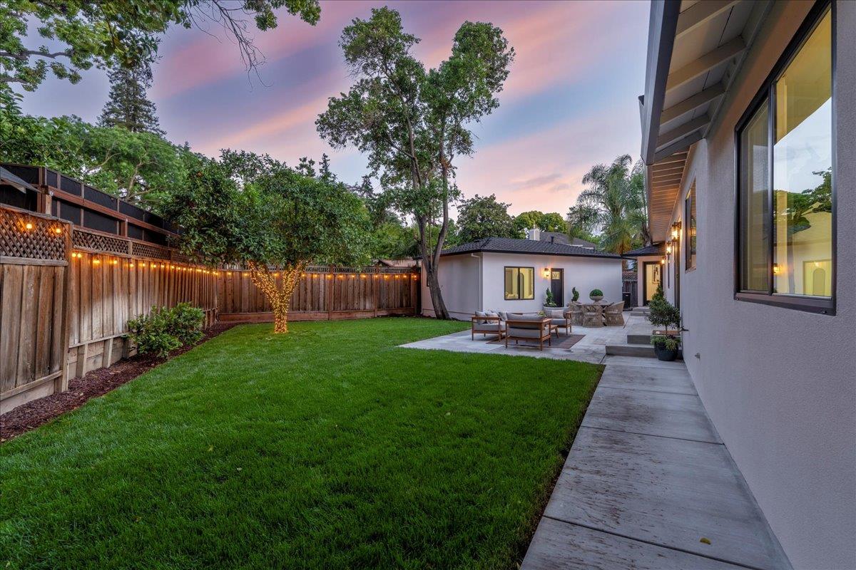 Detail Gallery Image 39 of 69 For 958 Ellis Ave, San Jose,  CA 95125 - 4 Beds | 3/1 Baths