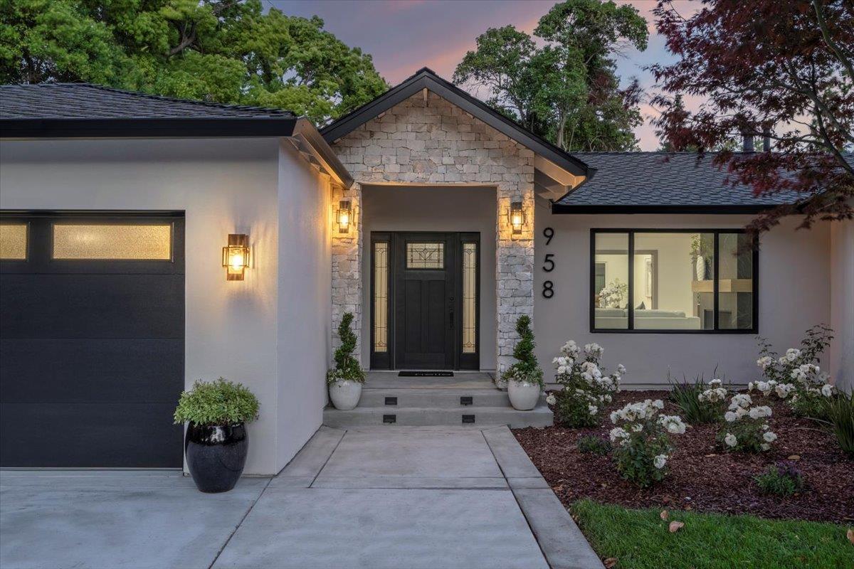 Detail Gallery Image 6 of 69 For 958 Ellis Ave, San Jose,  CA 95125 - 4 Beds | 3/1 Baths