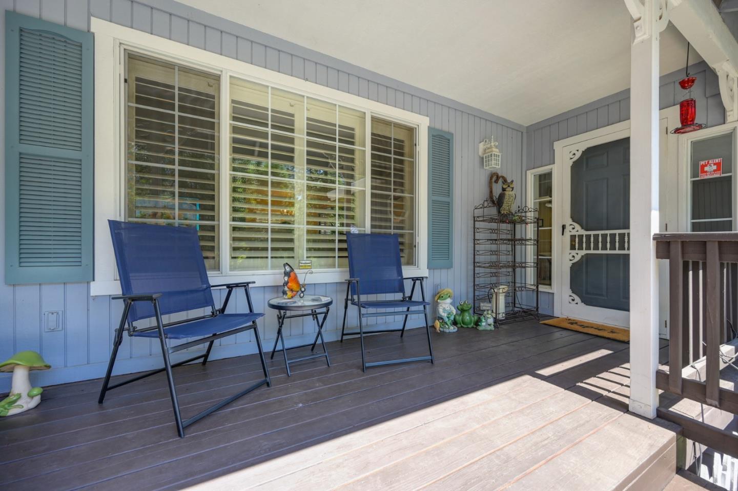 Detail Gallery Image 13 of 74 For 20000 Circle View Dr, Pioneer,  CA 95666 - 3 Beds | 2/1 Baths