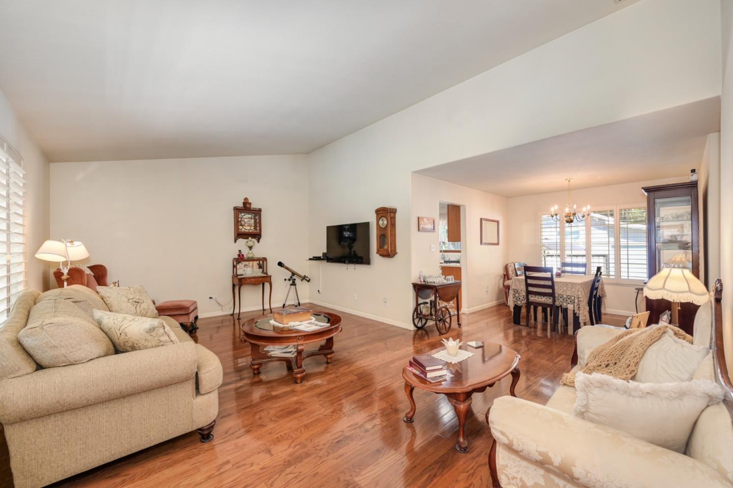 Detail Gallery Image 17 of 74 For 20000 Circle View Dr, Pioneer,  CA 95666 - 3 Beds | 2/1 Baths
