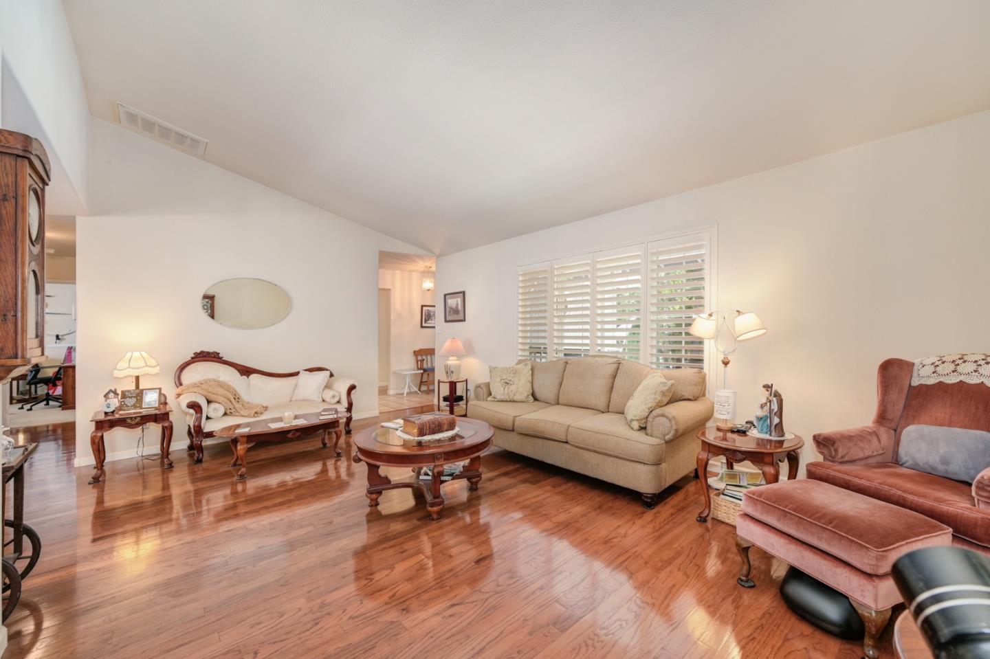 Detail Gallery Image 19 of 74 For 20000 Circle View Dr, Pioneer,  CA 95666 - 3 Beds | 2/1 Baths