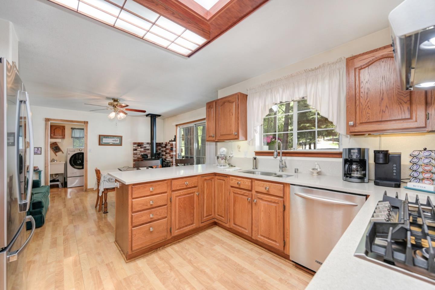 Detail Gallery Image 24 of 74 For 20000 Circle View Dr, Pioneer,  CA 95666 - 3 Beds | 2/1 Baths