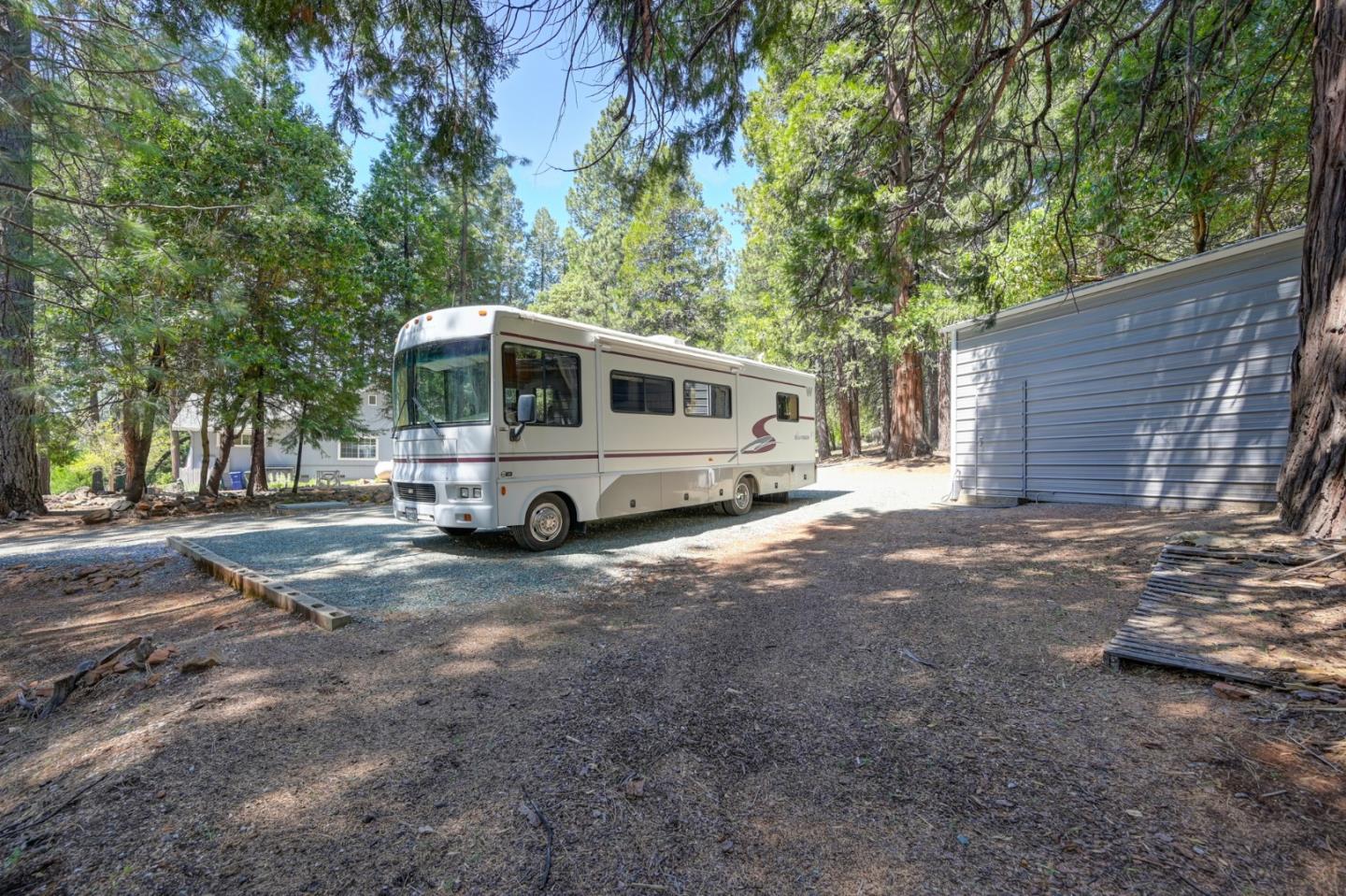 Detail Gallery Image 55 of 74 For 20000 Circle View Dr, Pioneer,  CA 95666 - 3 Beds | 2/1 Baths
