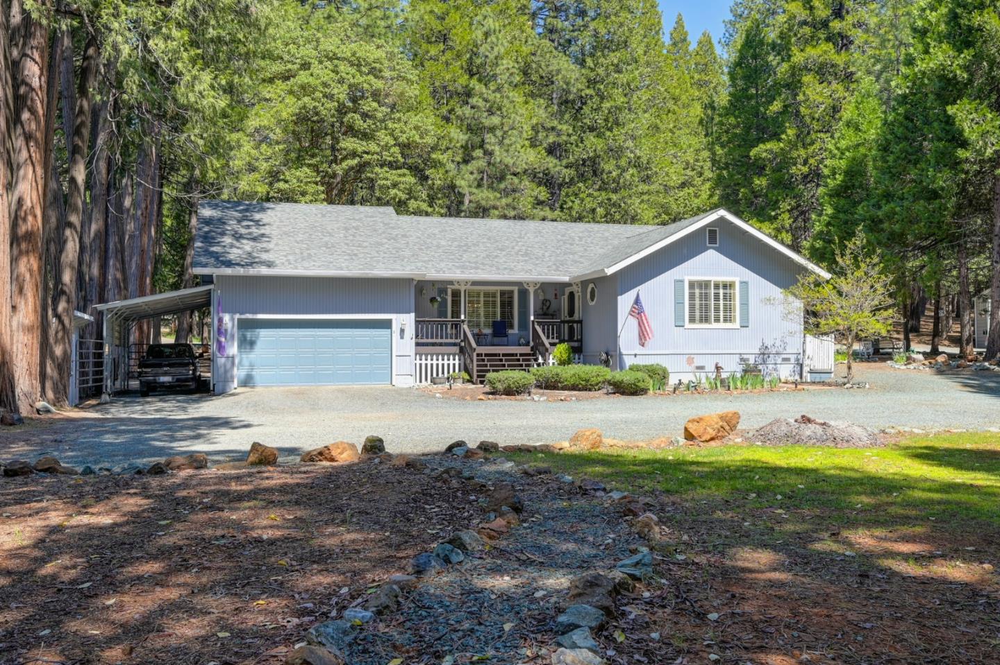 Detail Gallery Image 9 of 74 For 20000 Circle View Dr, Pioneer,  CA 95666 - 3 Beds | 2/1 Baths