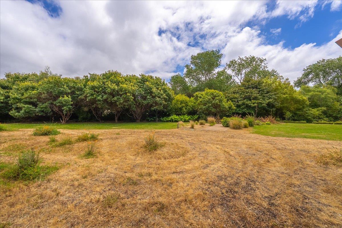 Detail Gallery Image 10 of 16 For 26450 via Mallorca, Carmel,  CA 93923 - 3 Beds | 2/1 Baths