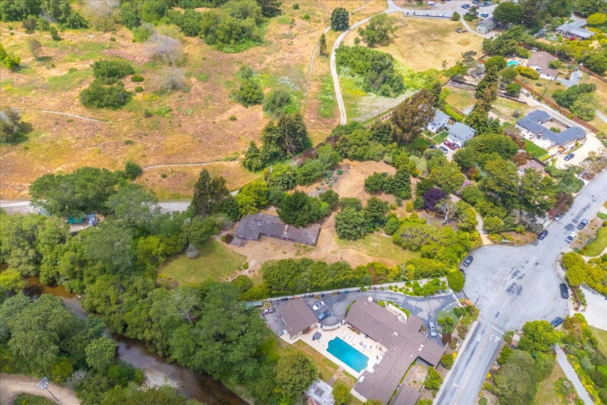 Detail Gallery Image 15 of 16 For 26450 via Mallorca, Carmel,  CA 93923 - 3 Beds | 2/1 Baths