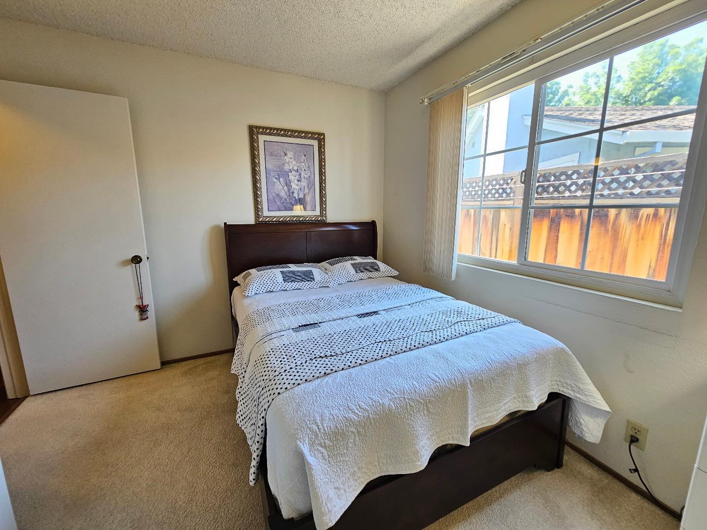 Detail Gallery Image 13 of 29 For 1032 Adobe Creek Ct, San Jose,  CA 95127 - 3 Beds | 2 Baths
