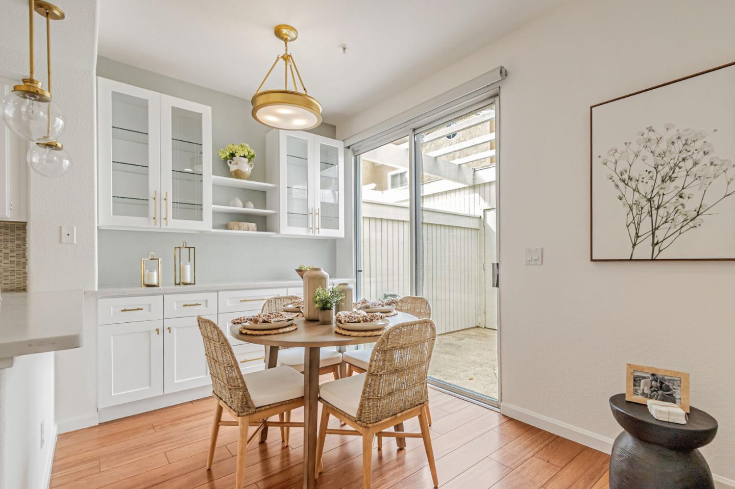 Detail Gallery Image 14 of 44 For 407 Camille Cir #16,  San Jose,  CA 95134 - 3 Beds | 2/1 Baths