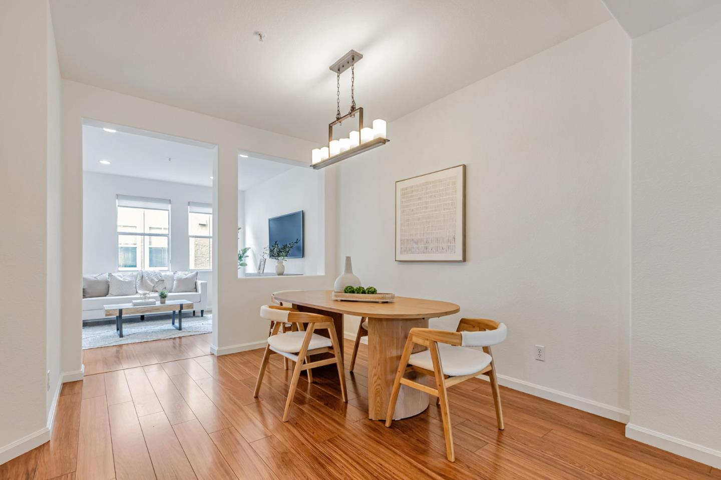 Detail Gallery Image 16 of 44 For 407 Camille Cir #16,  San Jose,  CA 95134 - 3 Beds | 2/1 Baths