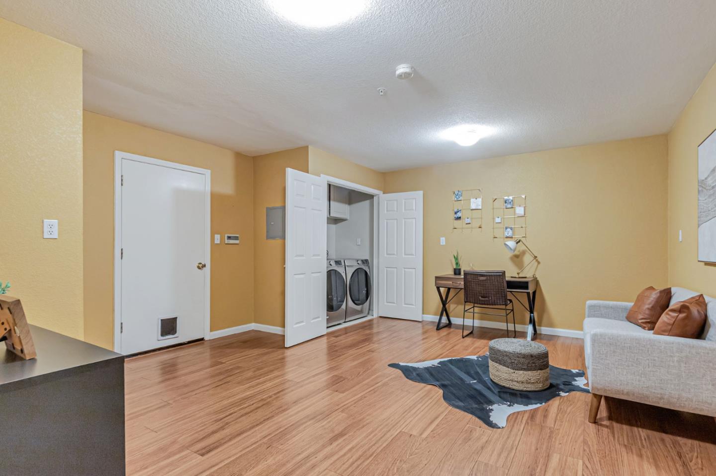 Detail Gallery Image 21 of 44 For 407 Camille Cir #16,  San Jose,  CA 95134 - 3 Beds | 2/1 Baths