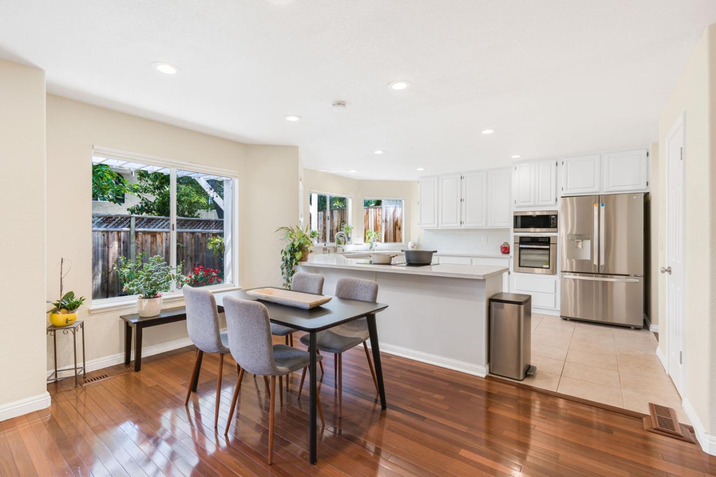 Detail Gallery Image 16 of 56 For 17992 Hillwood Ln, Morgan Hill,  CA 95037 - 4 Beds | 2/1 Baths