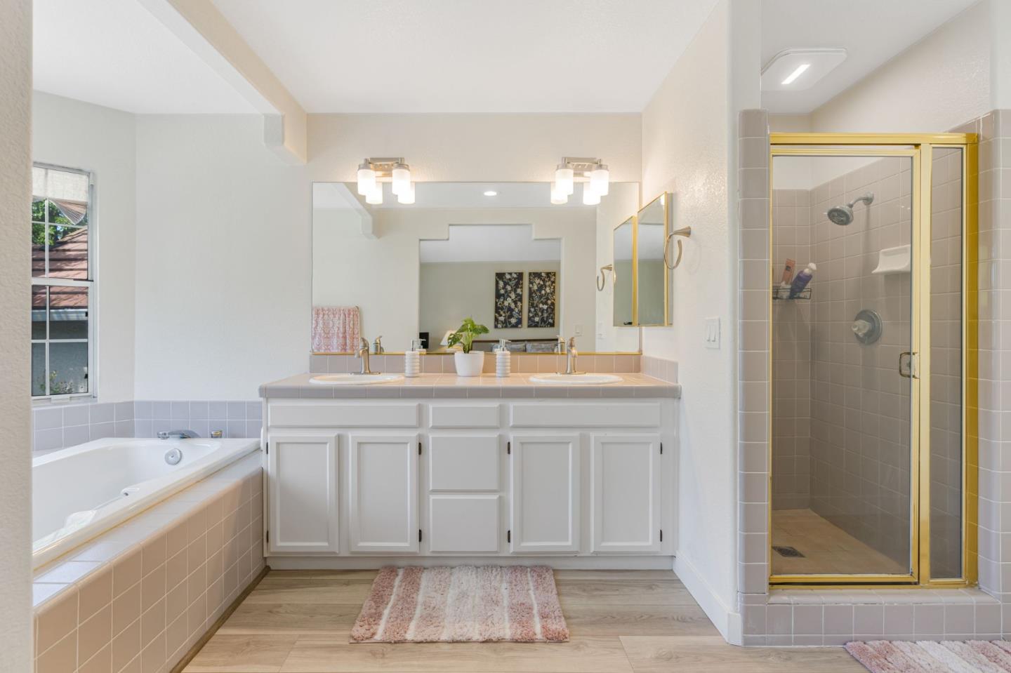 Detail Gallery Image 29 of 56 For 17992 Hillwood Ln, Morgan Hill,  CA 95037 - 4 Beds | 2/1 Baths