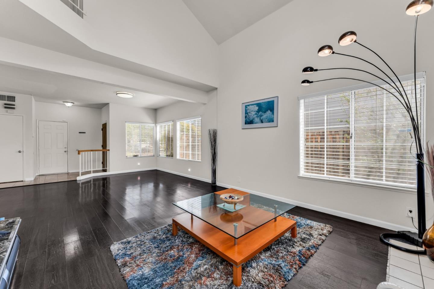 Detail Gallery Image 10 of 49 For 4438 Calypso Ter, Fremont,  CA 94555 - 4 Beds | 2/1 Baths