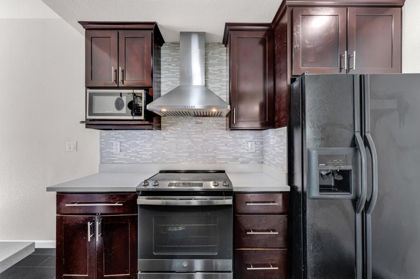 Detail Gallery Image 16 of 49 For 4438 Calypso Ter, Fremont,  CA 94555 - 4 Beds | 2/1 Baths
