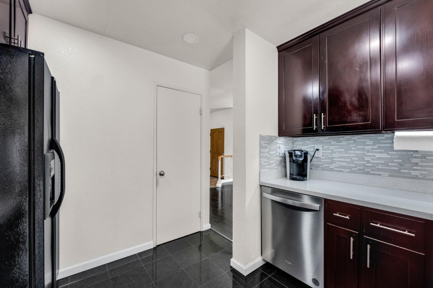Detail Gallery Image 17 of 49 For 4438 Calypso Ter, Fremont,  CA 94555 - 4 Beds | 2/1 Baths