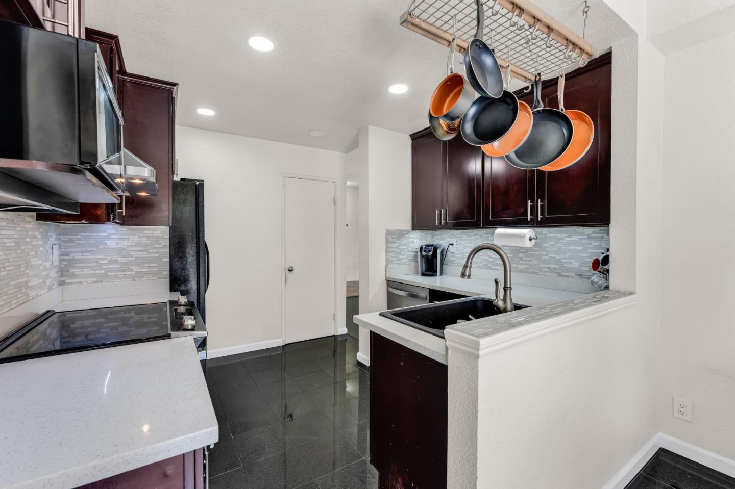 Detail Gallery Image 18 of 49 For 4438 Calypso Ter, Fremont,  CA 94555 - 4 Beds | 2/1 Baths