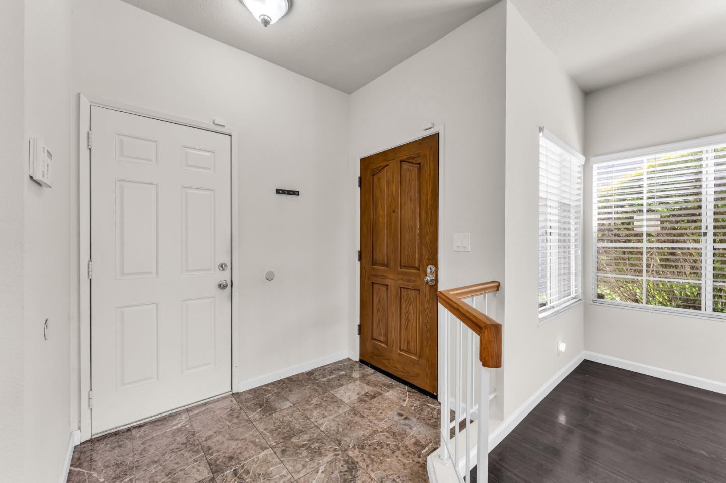 Detail Gallery Image 6 of 49 For 4438 Calypso Ter, Fremont,  CA 94555 - 4 Beds | 2/1 Baths
