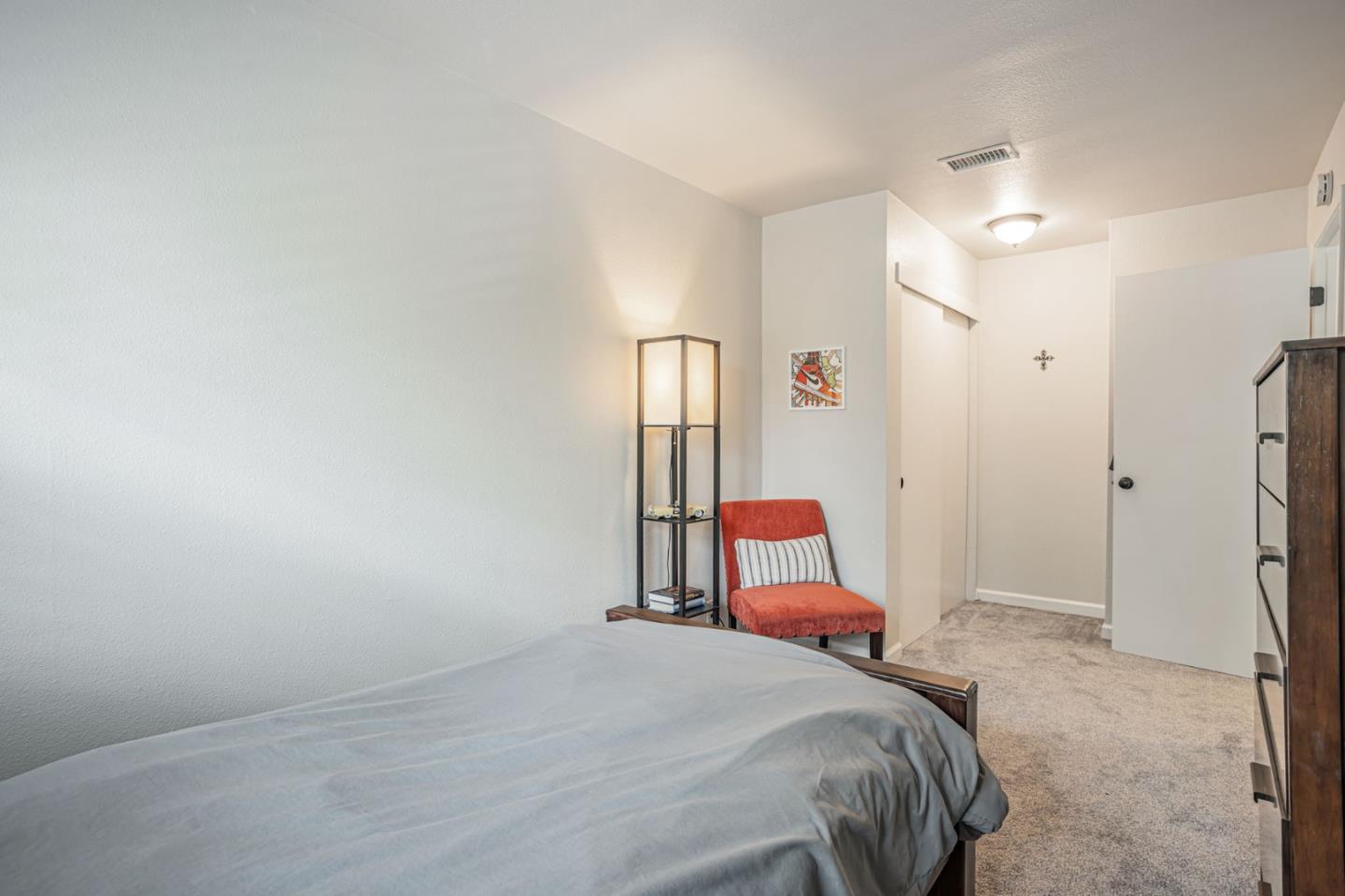 Detail Gallery Image 19 of 43 For 3090 Woods Cir, Davis,  CA 95616 - 2 Beds | 1/1 Baths