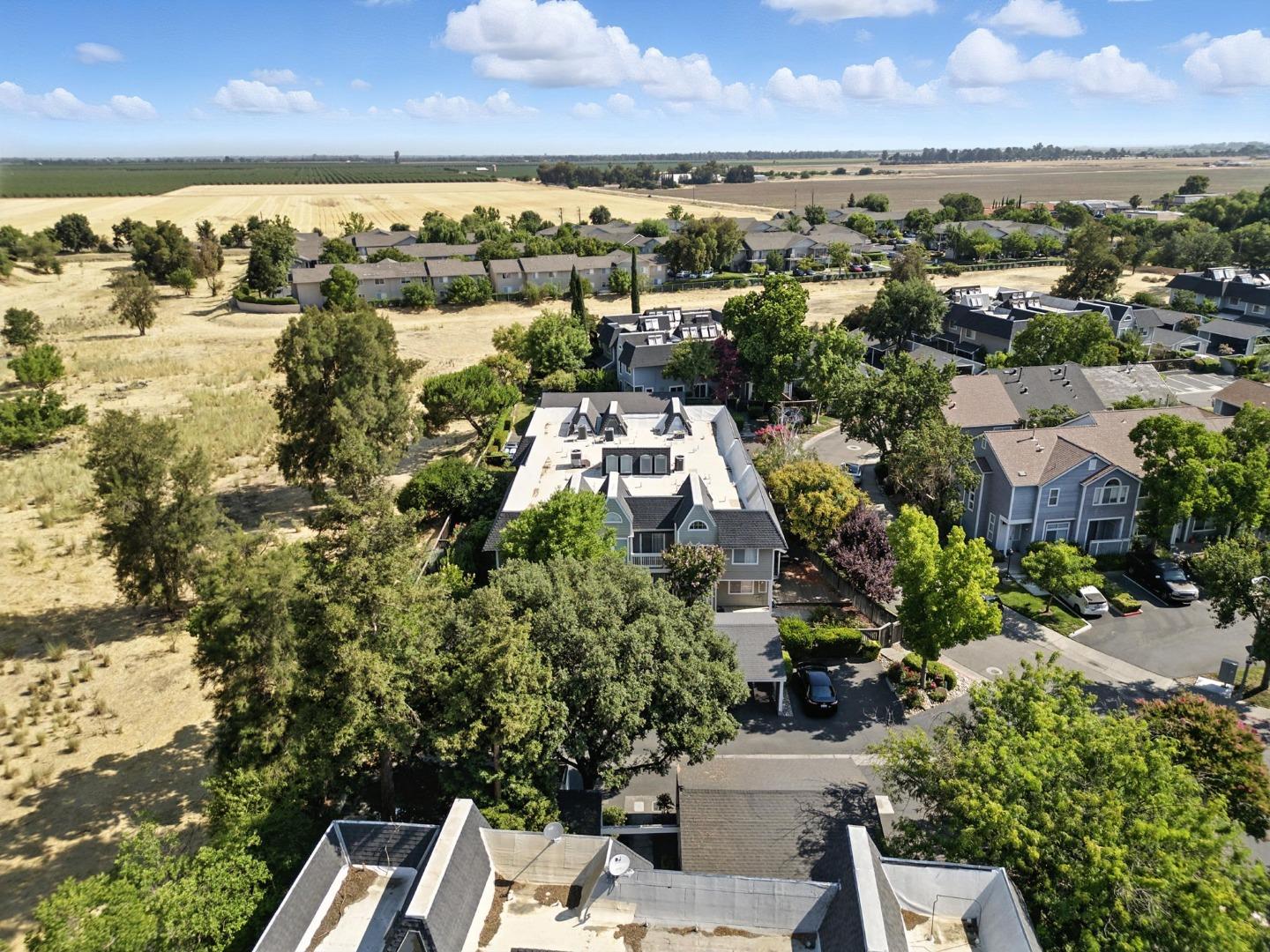 Detail Gallery Image 59 of 61 For 3090 Woods Cir, Davis,  CA 95616 - 2 Beds | 1/1 Baths