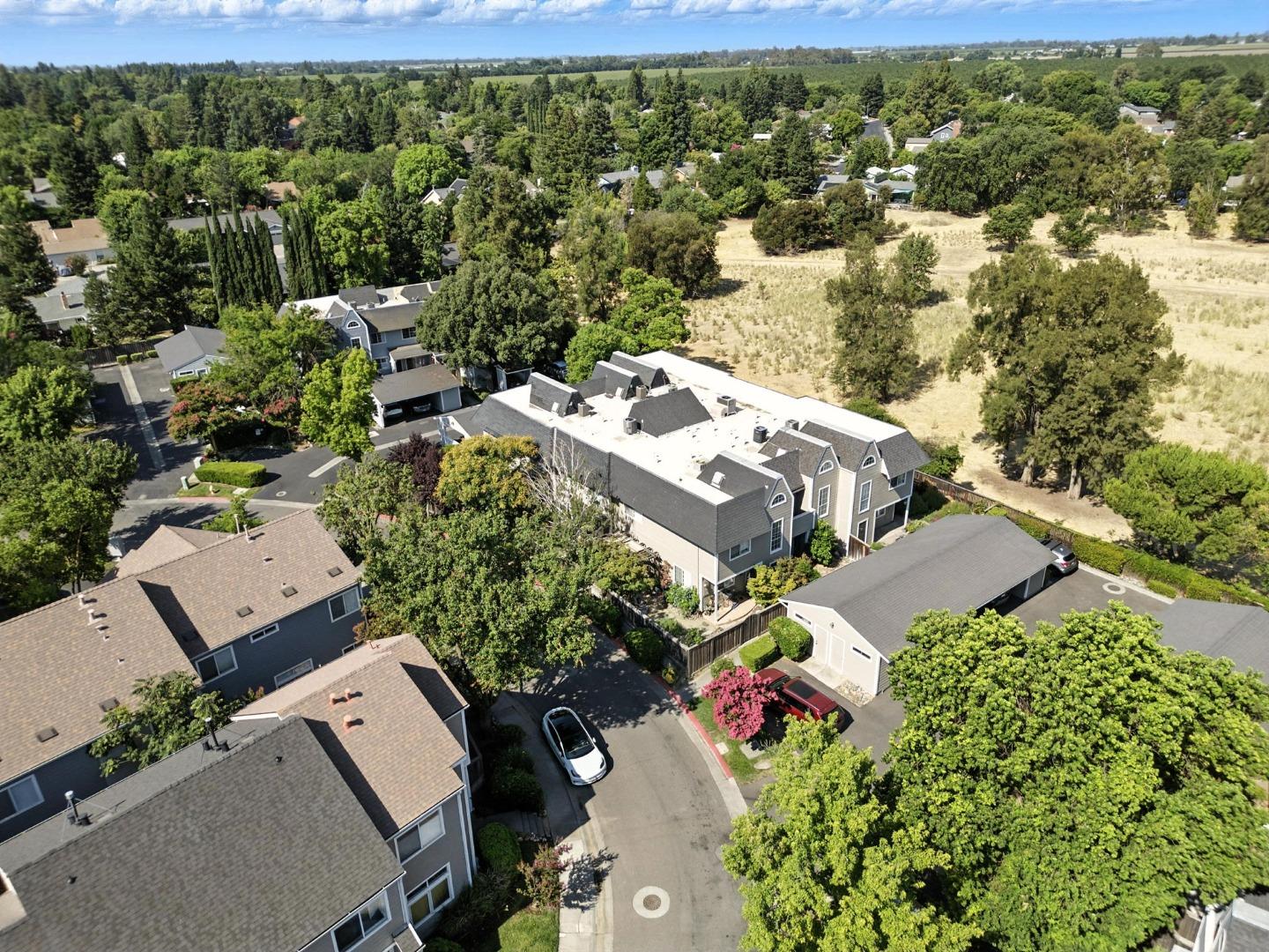 Detail Gallery Image 60 of 61 For 3090 Woods Cir, Davis,  CA 95616 - 2 Beds | 1/1 Baths