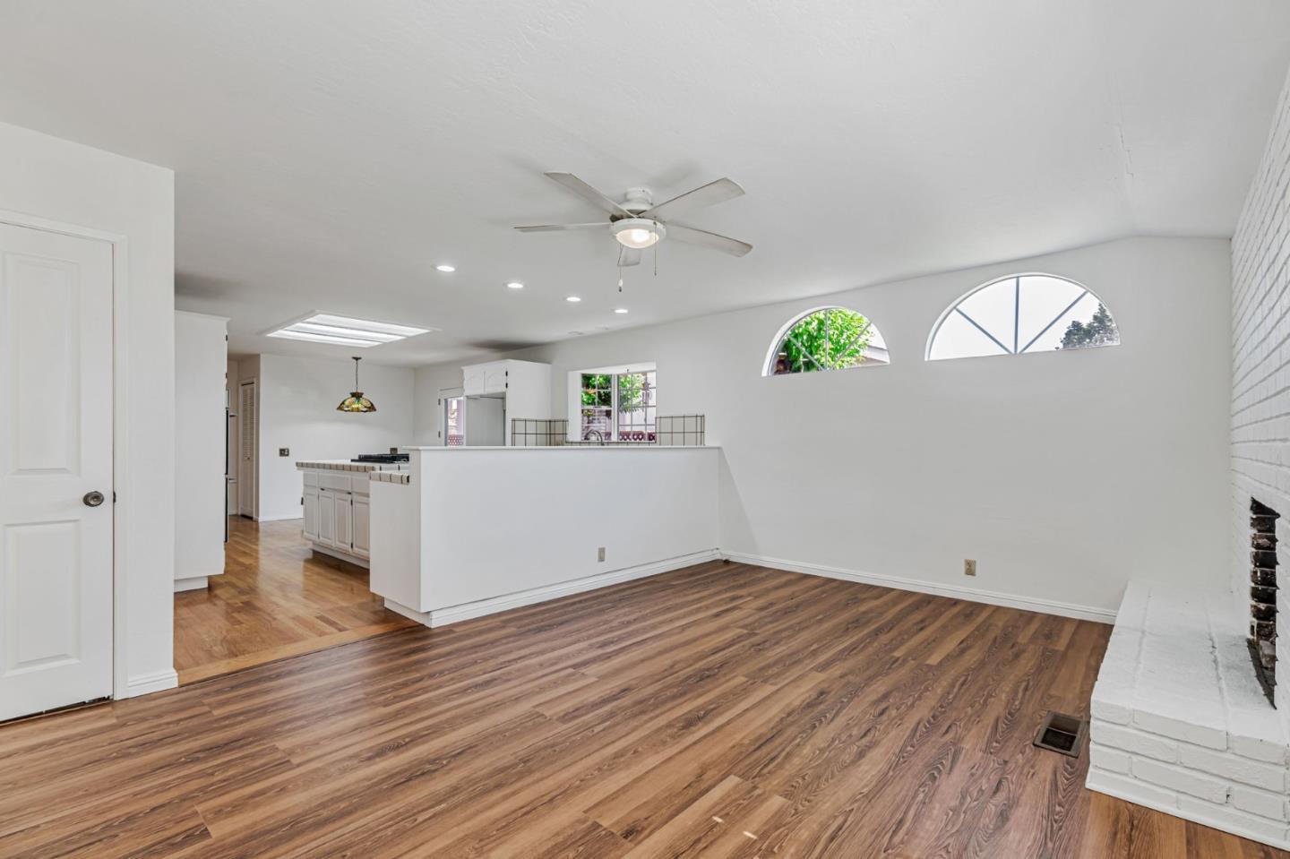 Detail Gallery Image 16 of 60 For 7609 Santa Paula Dr, Gilroy,  CA 95020 - 5 Beds | 3 Baths