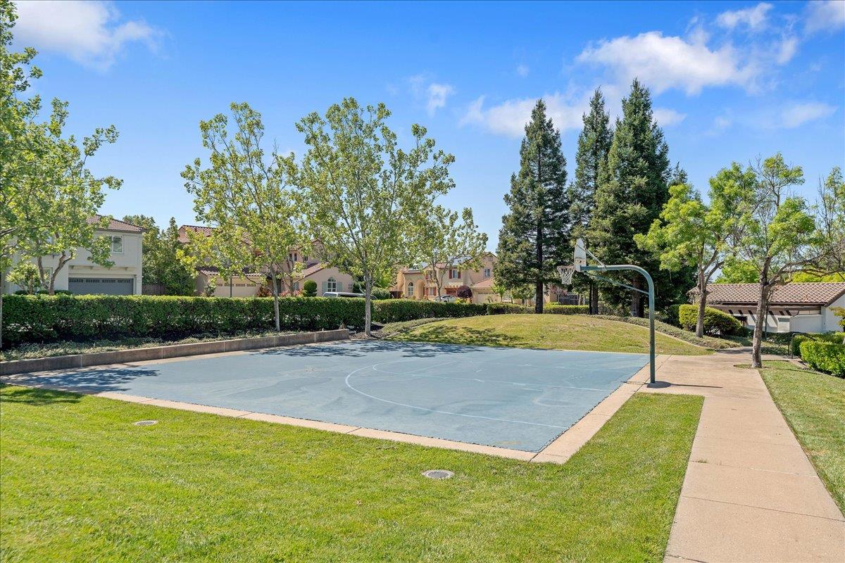 Detail Gallery Image 50 of 56 For 1173 S Chanterella Dr, San Ramon,  CA 94582 - 4 Beds | 3 Baths
