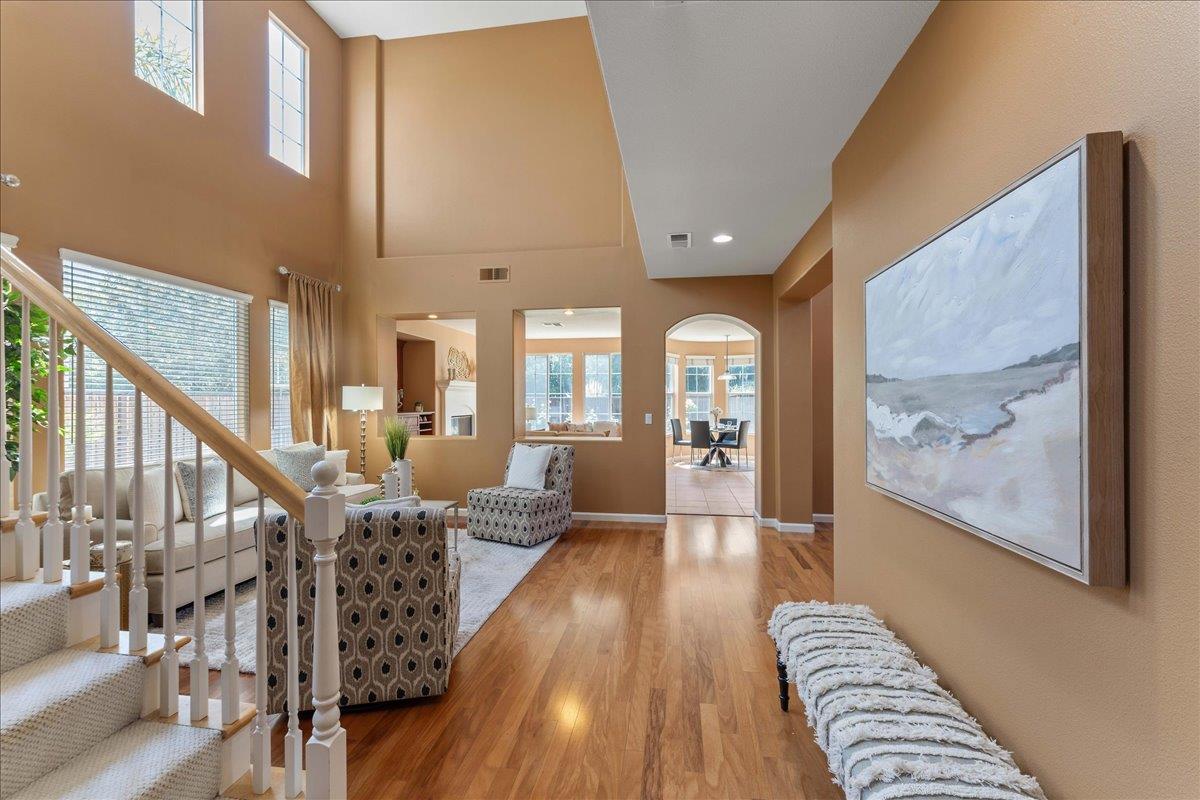 Detail Gallery Image 7 of 56 For 1173 S Chanterella Dr, San Ramon,  CA 94582 - 4 Beds | 3 Baths