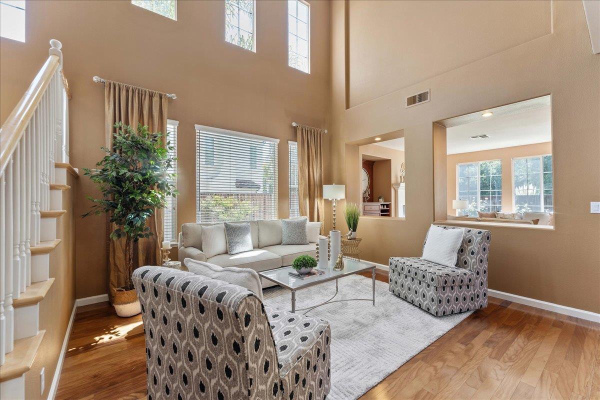 Detail Gallery Image 8 of 56 For 1173 S Chanterella Dr, San Ramon,  CA 94582 - 4 Beds | 3 Baths