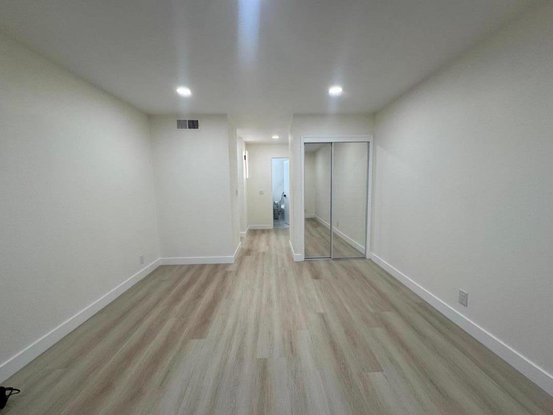 Detail Gallery Image 11 of 21 For 5361 Cribari Dell, San Jose,  CA 95135 - 2 Beds | 2 Baths