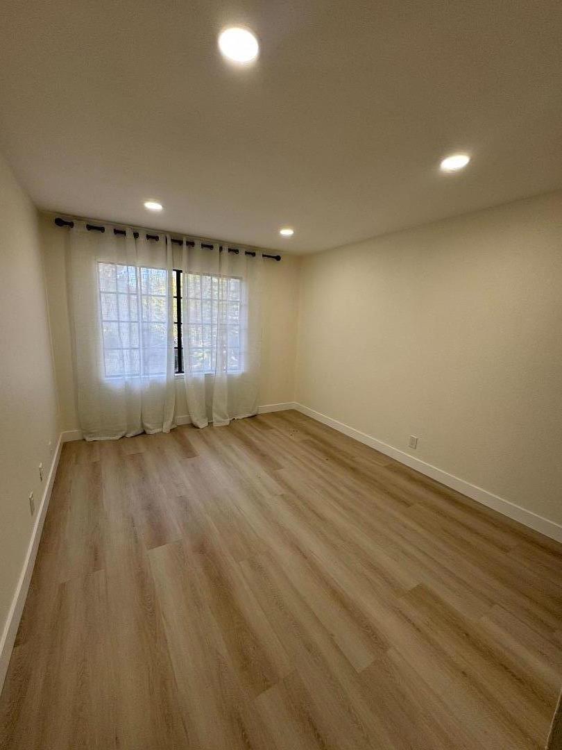 Detail Gallery Image 17 of 21 For 5361 Cribari Dell, San Jose,  CA 95135 - 2 Beds | 2 Baths
