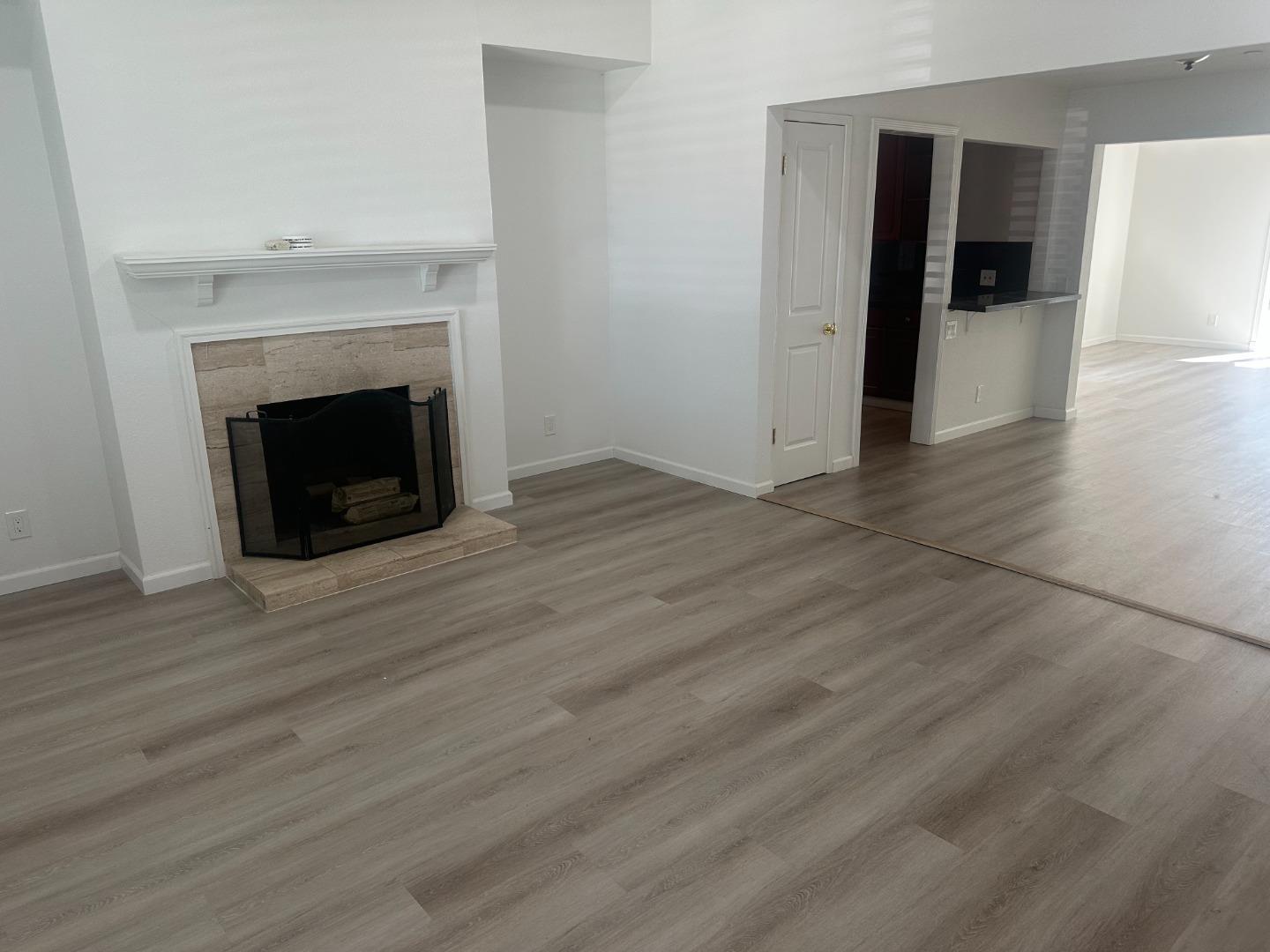 Detail Gallery Image 12 of 16 For 756 Rand St, San Mateo,  CA 94401 - 3 Beds | 2 Baths