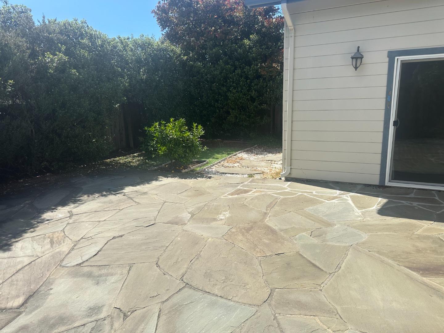 Detail Gallery Image 5 of 16 For 756 Rand St, San Mateo,  CA 94401 - 3 Beds | 2 Baths