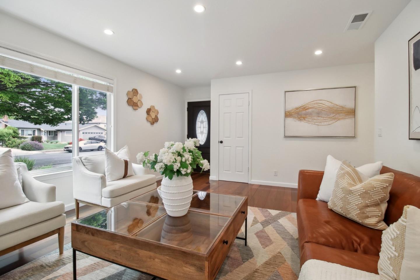 Detail Gallery Image 5 of 36 For 3750 Century Dr, Campbell,  CA 95008 - 4 Beds | 2 Baths