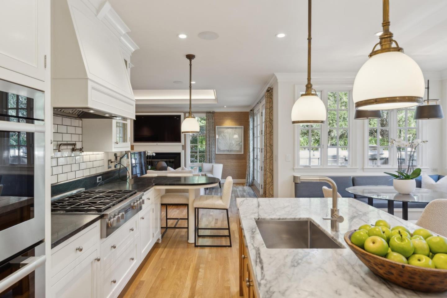 Detail Gallery Image 10 of 44 For 3295 Woodside Rd, Woodside,  CA 94062 - 4 Beds | 4/1 Baths