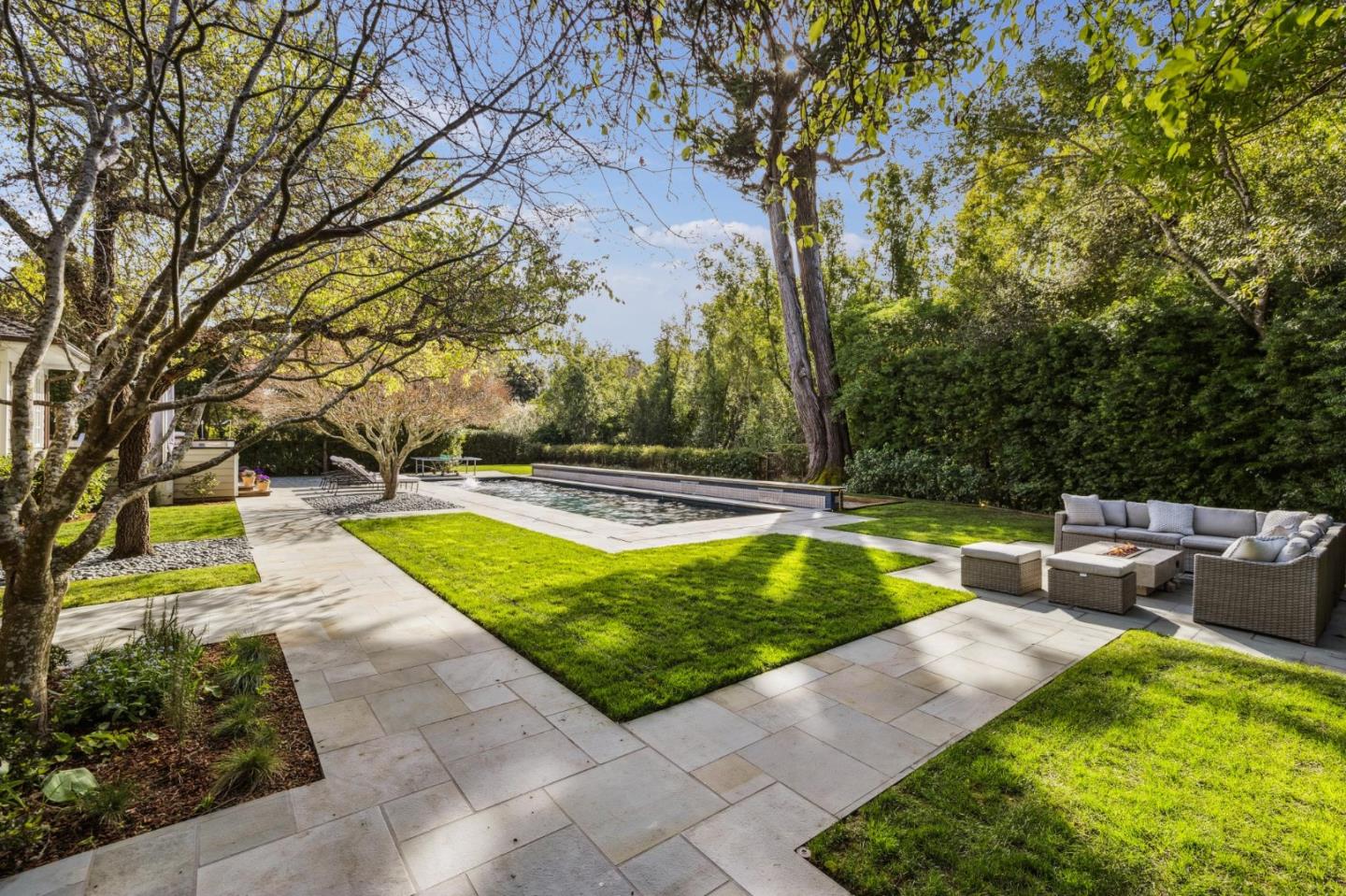 Detail Gallery Image 31 of 44 For 3295 Woodside Rd, Woodside,  CA 94062 - 4 Beds | 4/1 Baths