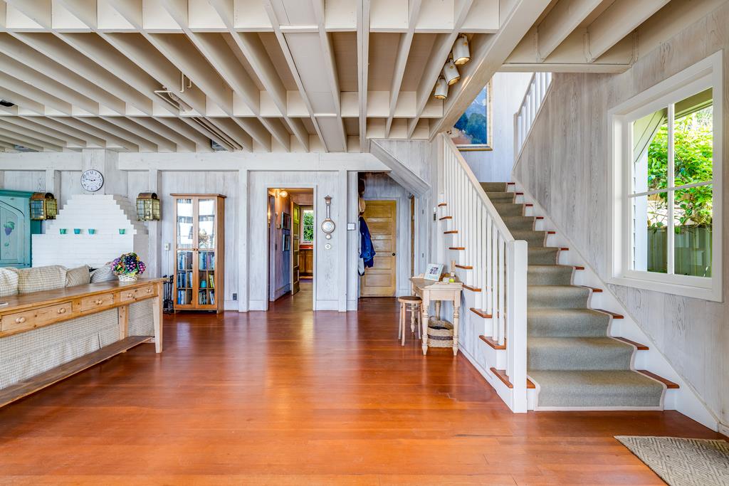 Detail Gallery Image 12 of 34 For 749 Las Olas Dr, Aptos,  CA 95003 - 5 Beds | 4/1 Baths