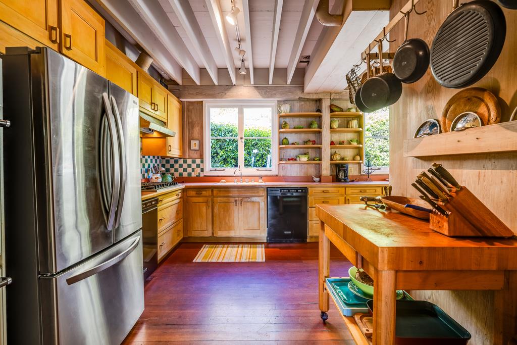 Detail Gallery Image 15 of 34 For 749 Las Olas Dr, Aptos,  CA 95003 - 5 Beds | 4/1 Baths