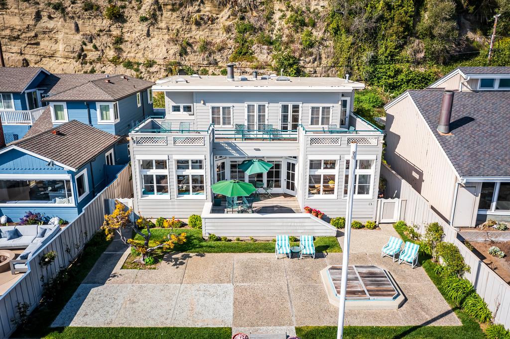 Detail Gallery Image 30 of 34 For 749 Las Olas Dr, Aptos,  CA 95003 - 5 Beds | 4/1 Baths