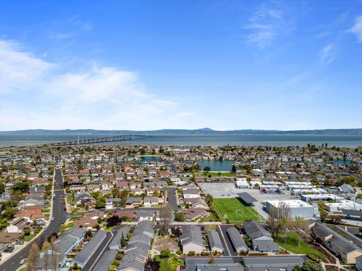 Detail Gallery Image 47 of 50 For 714 Comet Dr, Foster City,  CA 94404 - 3 Beds | 2/1 Baths