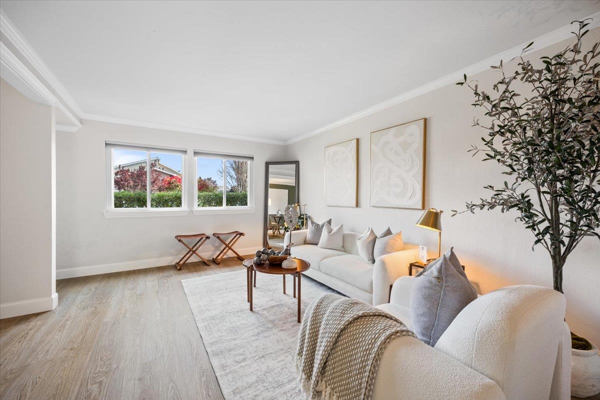 Detail Gallery Image 7 of 50 For 714 Comet Dr, Foster City,  CA 94404 - 3 Beds | 2/1 Baths