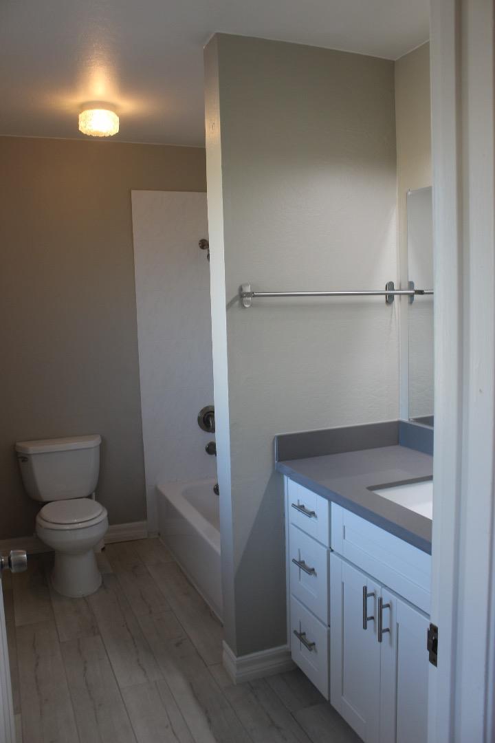 Detail Gallery Image 10 of 10 For 687 Portofino Ln, Foster City,  CA 94404 - 2 Beds | 2 Baths