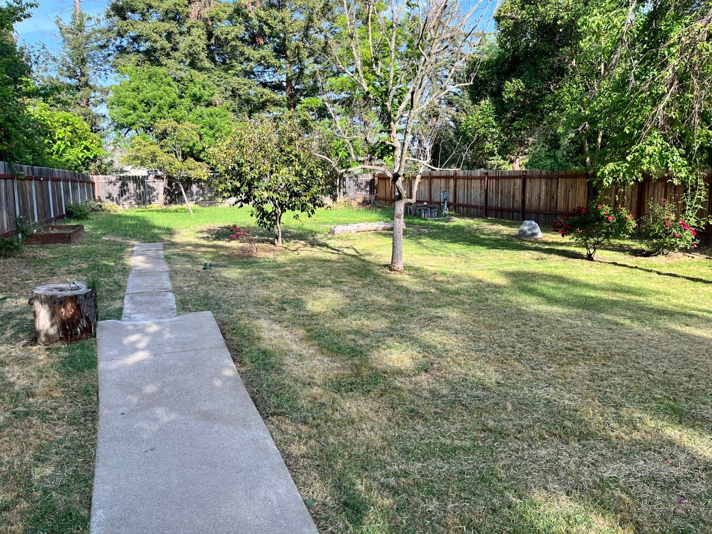Detail Gallery Image 3 of 39 For 8480 Sunrise Blvd, Roseville,  CA 95661 - 3 Beds | 2 Baths