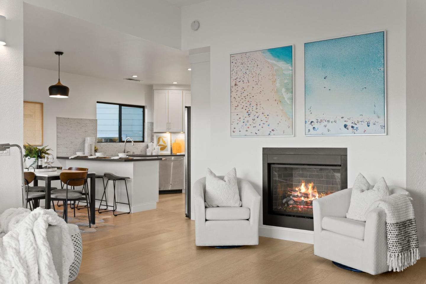Detail Gallery Image 10 of 33 For 130 Blackburn Ter, Pacifica,  CA 94044 - 3 Beds | 2/1 Baths